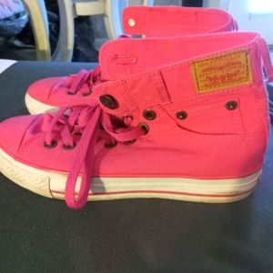 Levi pink Hightops size 6.5